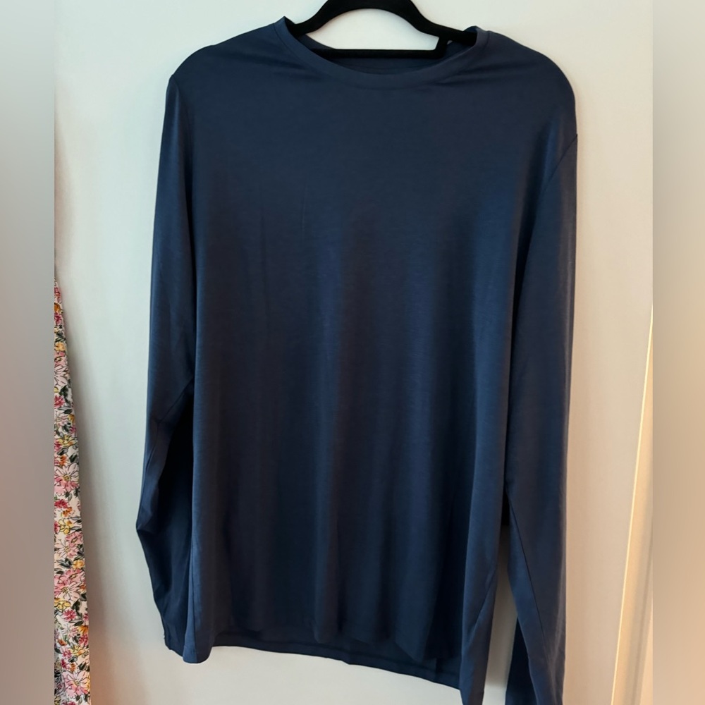 Navy vuori long sleeve